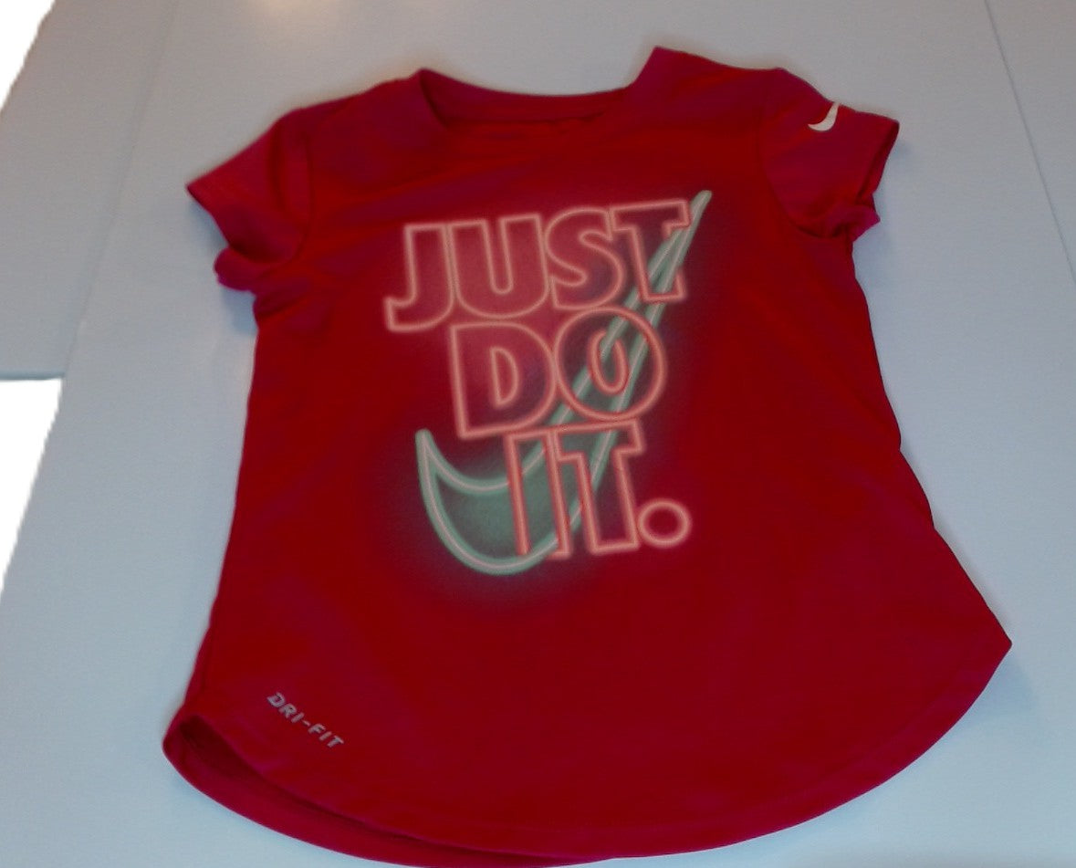 Chandail Nike — 4 ans